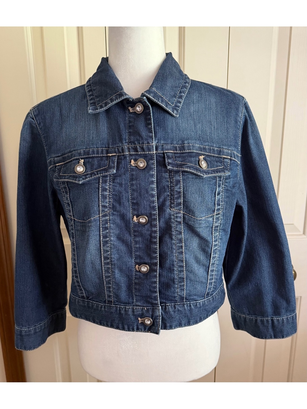 Chico’s Denim Jacket Women 1 M 8 10 Dark Wash Stretch Cropped 3/4 Sleeve